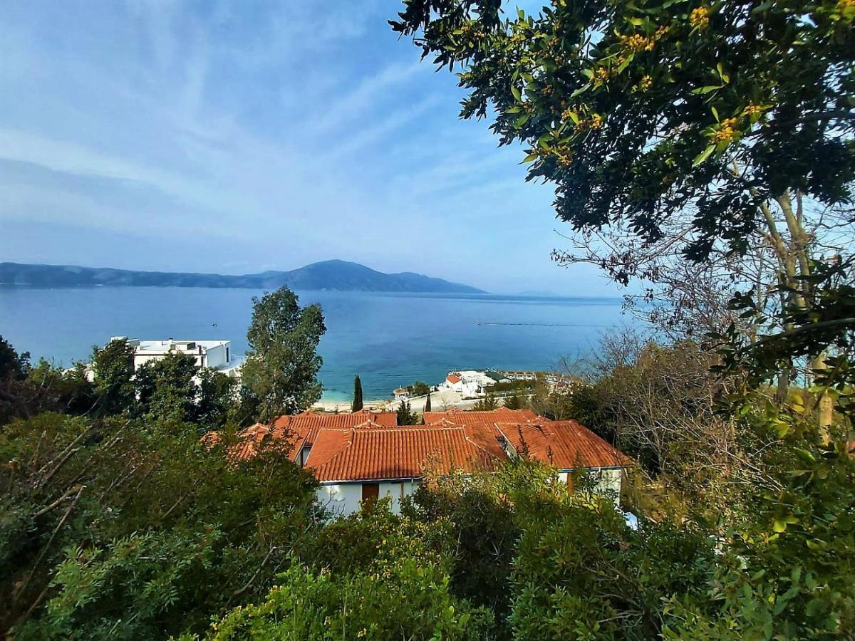 Ramo'S Cozy Beachside Haven With Panoramic Views - 1St Vlore Exterior photo
